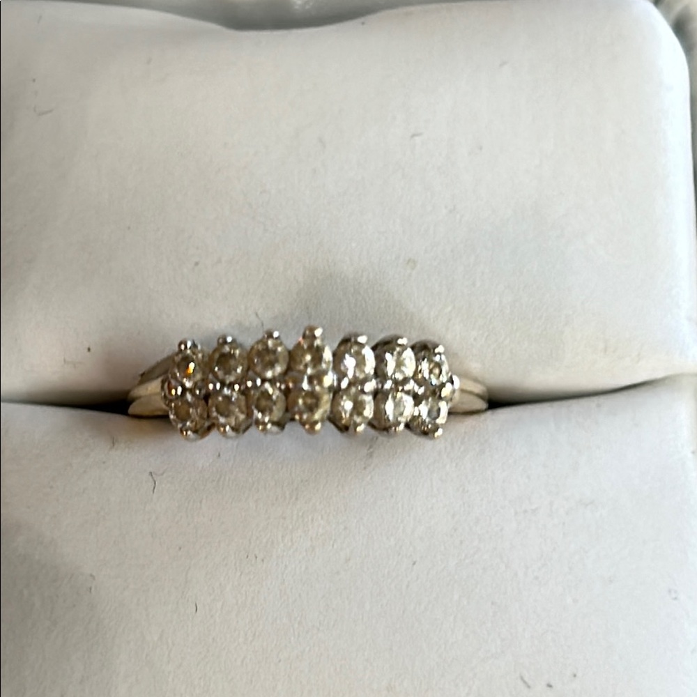 309222 10k 2 rows of cz ring